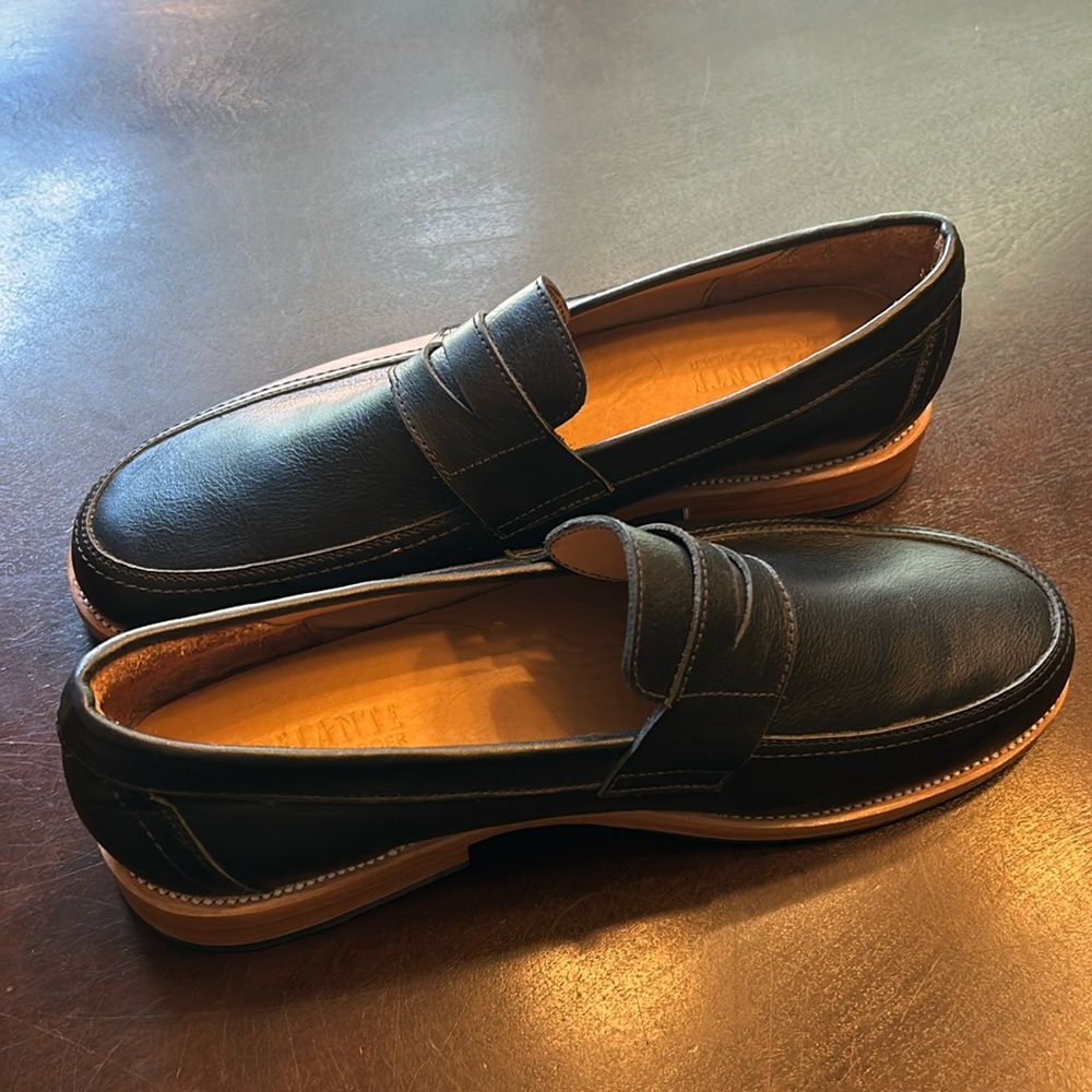 The Luca Adelante Men’s Shoe Loafer Black Onyx Size 10.5